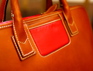 travelteq-trash-original-leather-laptop-bag-1