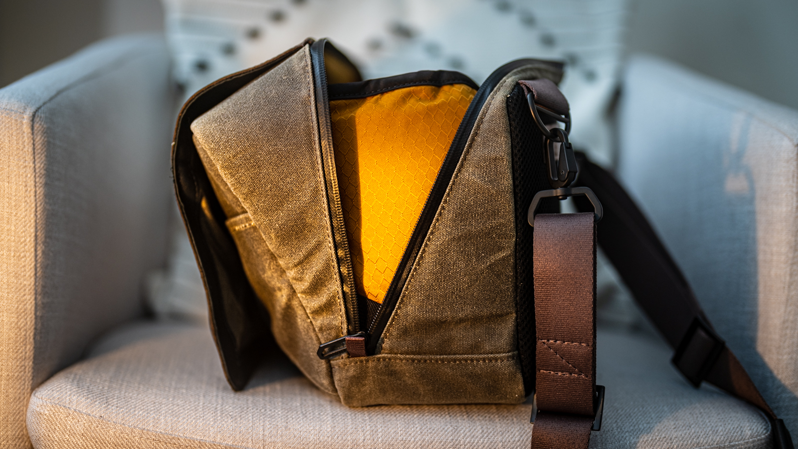 Waterfield Cargo Sling13 Carryology Exploring better ways to carry