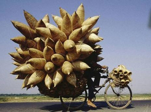 11 Impossibly Loaded Bikes