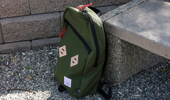 Drive By :: Topo Designs Daypack