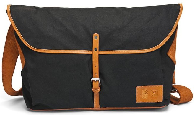 Veja Facteur 11 August Week in Review: Luxe Messengers, Rugged Backpacks, and Emergency Travel Tips