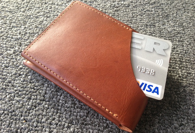 Side view with card pocket