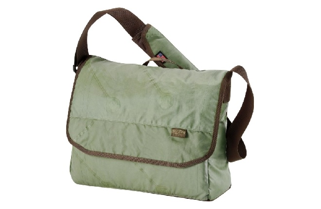 Source: http://www.keenfootwear.com/us/en/product/bags/unisex/harvest/harvest%20iii%20messenger%20bag/avocado