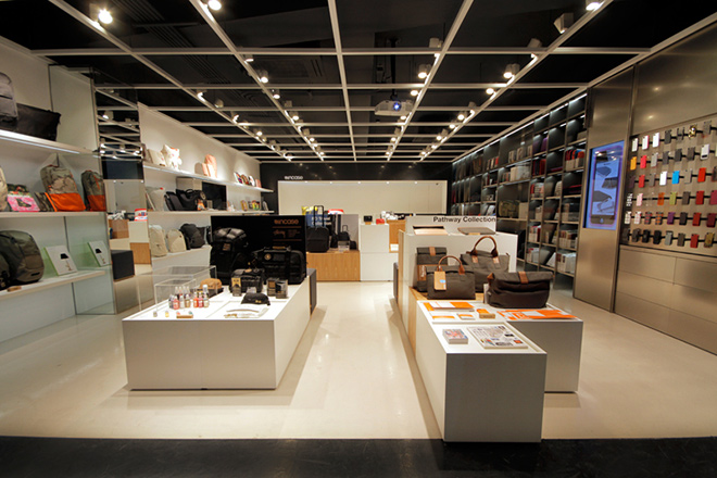 INCASE-SEOUL-INTERIOR1