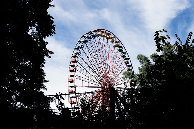 Ferris wheel