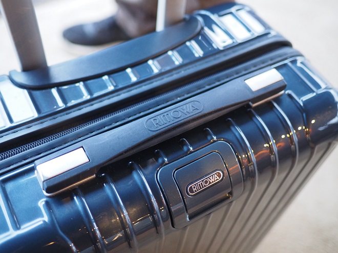 Drive By :: Rimowa Salsa Deluxe Cabin Multiwheel - Carryology