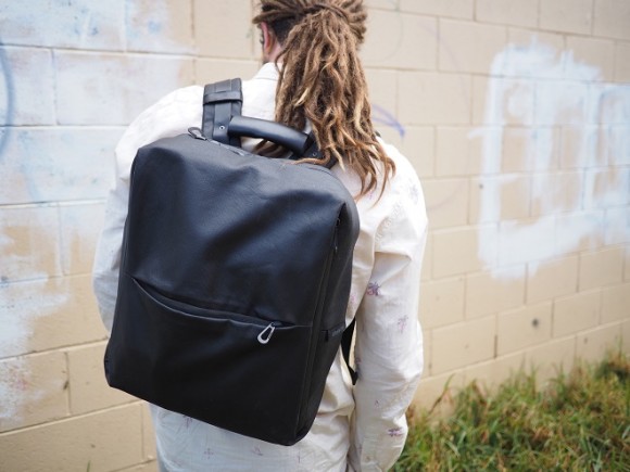 Drive By :: Côte&Ciel Rhine Flat Backpack - Carryology - Exploring ...