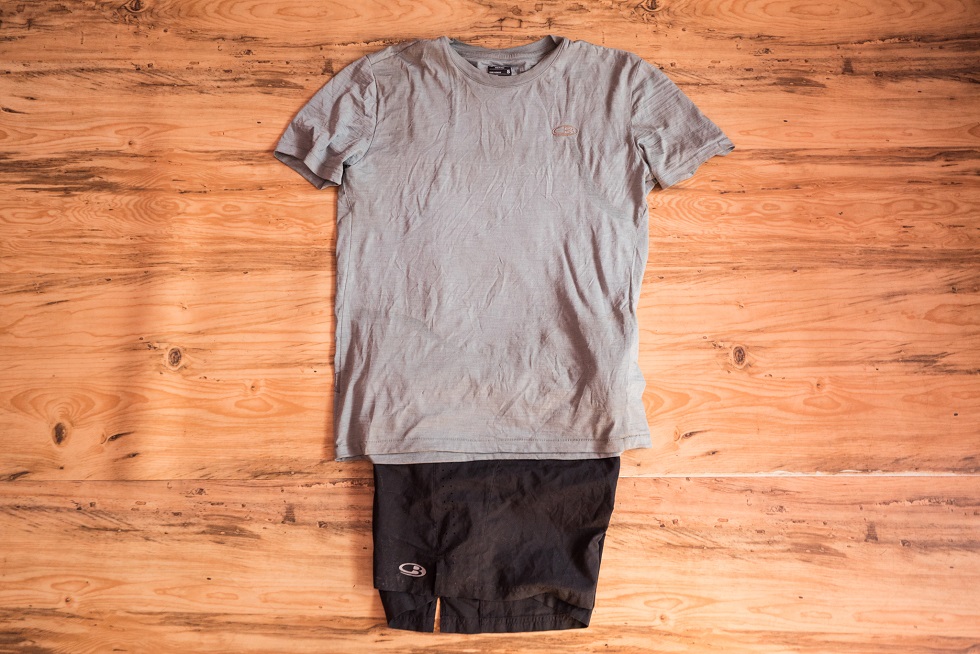 Icebreaker Sphere T-Shirt & Strike 5” Shorts