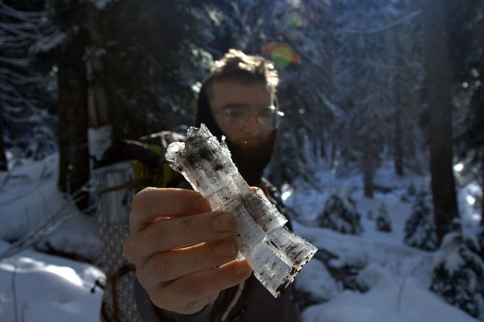 ice crystals 