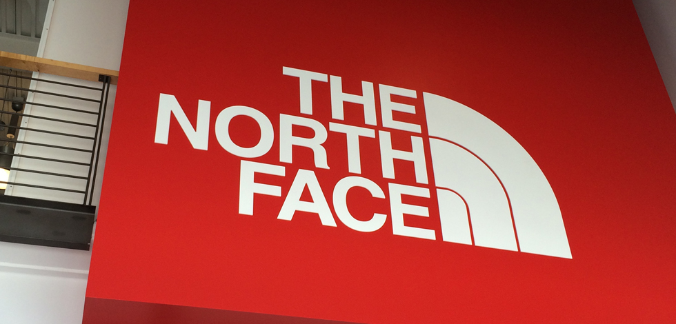 dividend Nu rivier The North Face HQ Visit | CARRYOLOGY