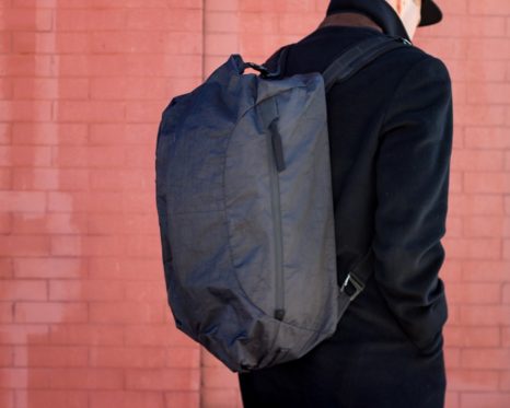 Outlier Ultrahigh Dufflepack :: Drive By - Carryology