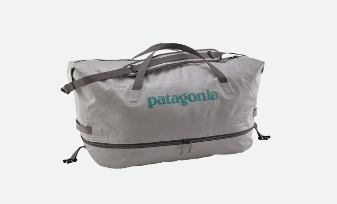 Wet and dry duffle bag Featuring wet compartment,swim or gym bag Made in USA. 