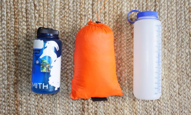 9 Hiking Essentials to Never Hike Without