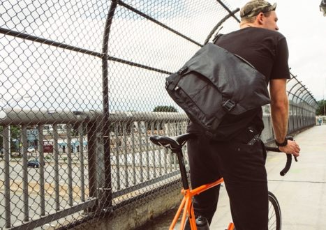 Triple Aught Design Parallax Messenger review