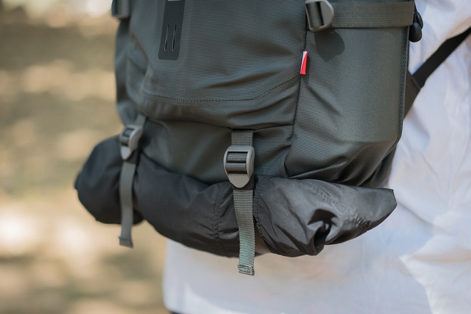 Lander Carry System Commuter Review :: Drive By - Carryology