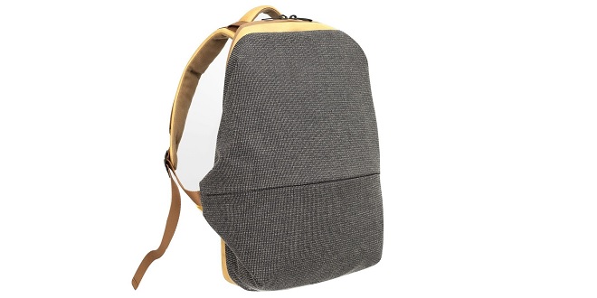 côte&ciel Meuse Backpack Meuse Ripple // Eco Yarn // Midnight Black + Rich Jade  main image 2