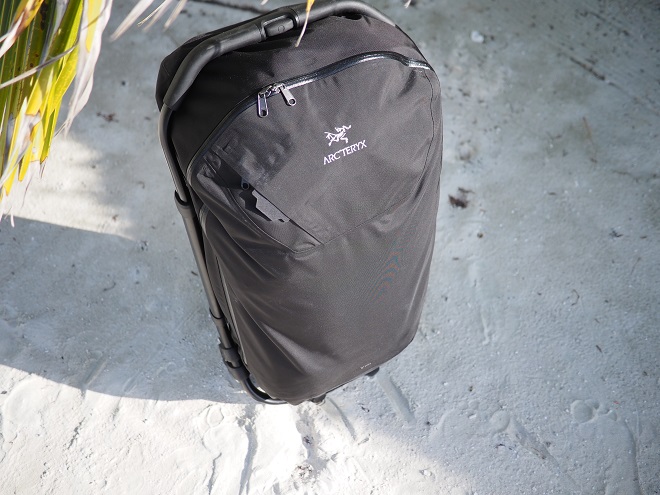 Arc'teryx V-Series Rolling Duffel V110 Review: Drive By 