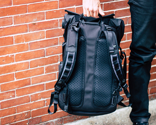 Timbuk2 Bruce Pack Review: Drive By - Carryology - Exploring better ...