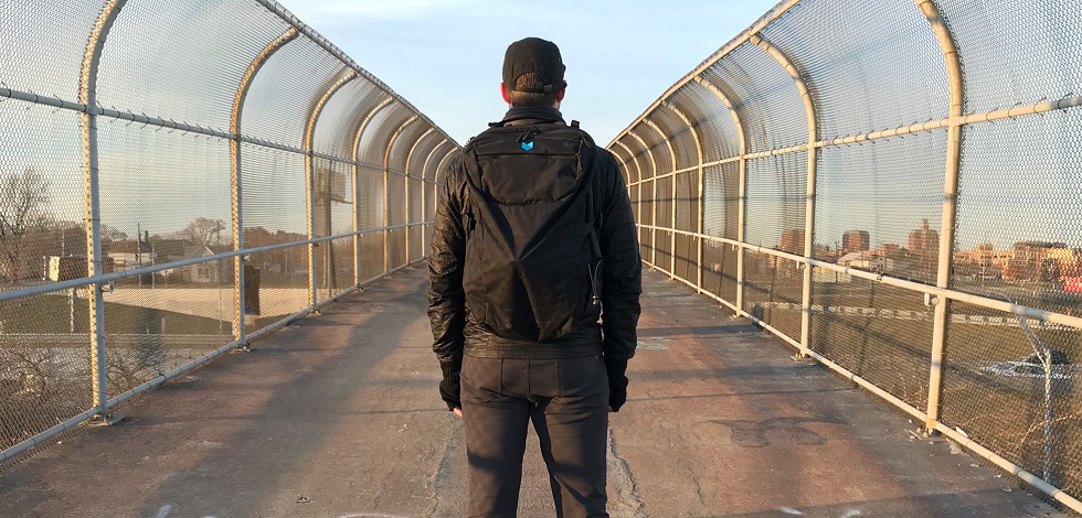 Minaal carry deals on 2