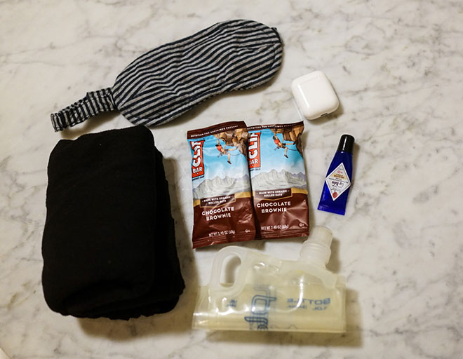How to Pack Light for a Week: In-flight essentials