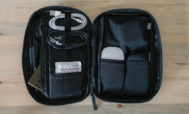 Incase-Nylon-Accessory-Organizer