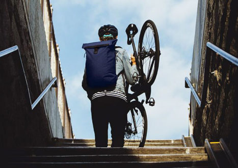 Best-Cycling-Backpacks-for-City-Commuting