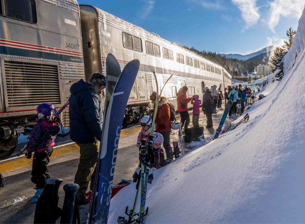 ski-gear-on-trains