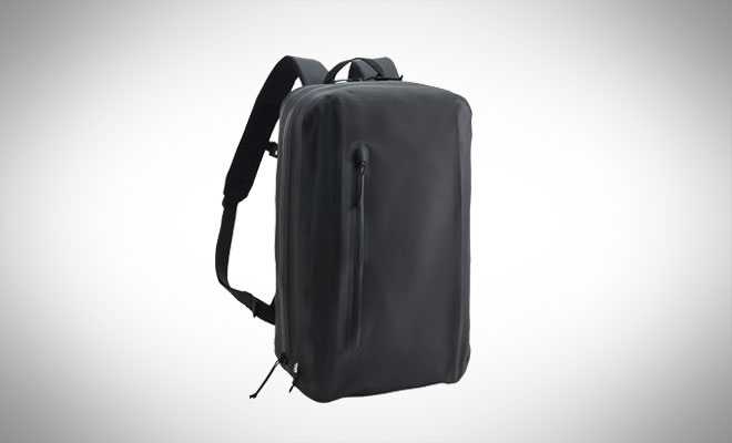Descente Allterrain Multifunction Backpack