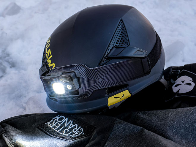 BioLite HeadLamp 200