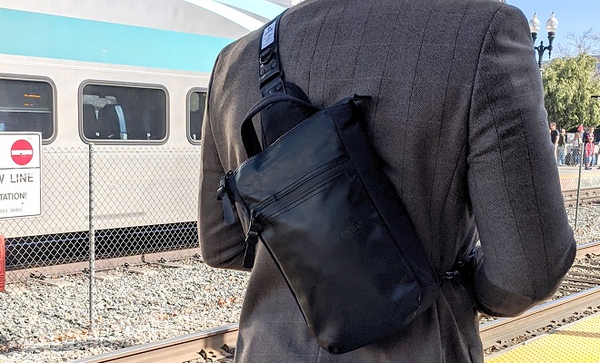Carry Giveaway: Doubles Black Noah Sling Pack