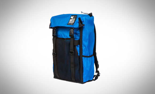Inside-Line-Equipment-Race-Day-Bag - Carryology - Exploring better