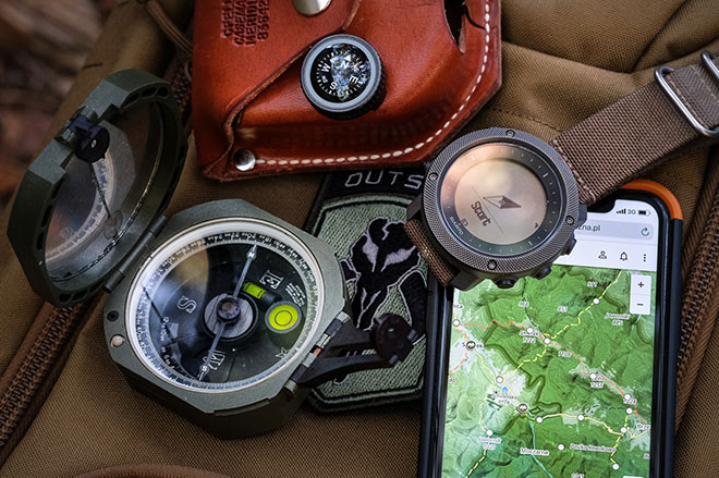 6 Essentials I Never Hike Without