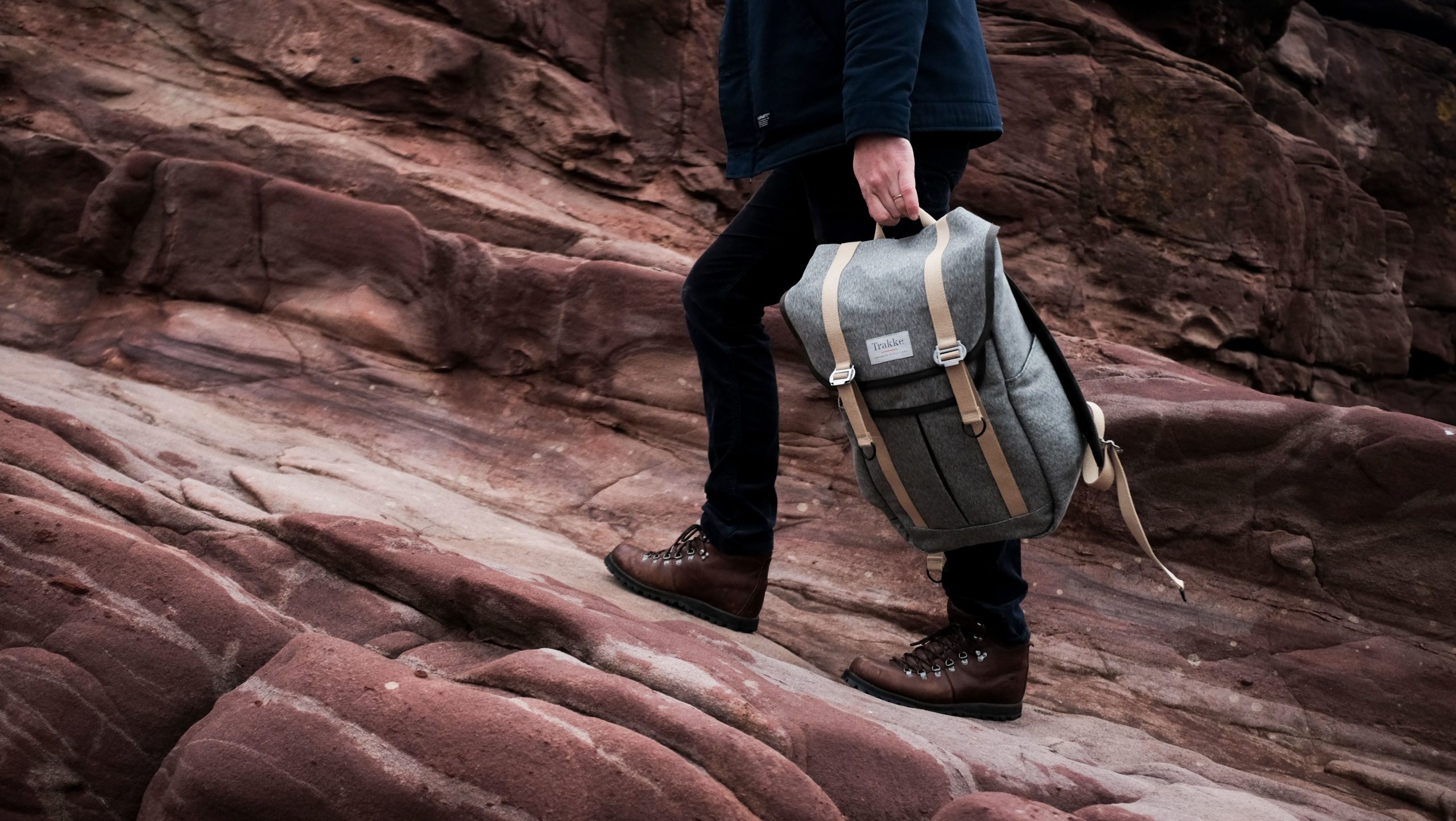 1rU0IuHQ Carryology Exploring better ways to carry