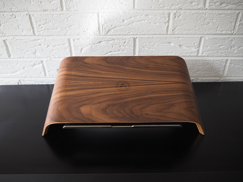 GrovemadeWalnutLaptopStand Carryology Exploring better ways to carry