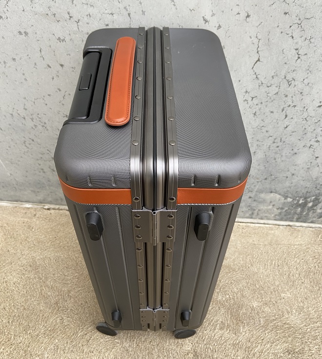 Top 5: Best Travel Luggage 2020 I CARRY AWARDS