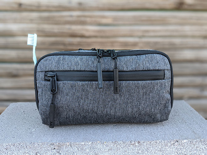 Aer Dopp Kit