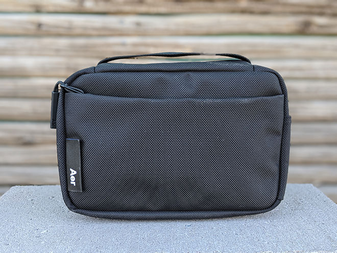 Best SLIM Tech Organizer Pouches for Minimal Travel and EDC (Bellroy,  Incase, Goruck, Aer) 