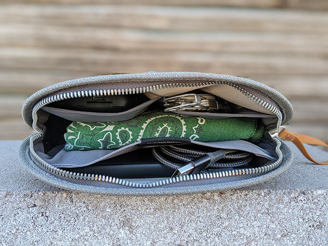 Best tech pouches: Bellroy Classic Pouch