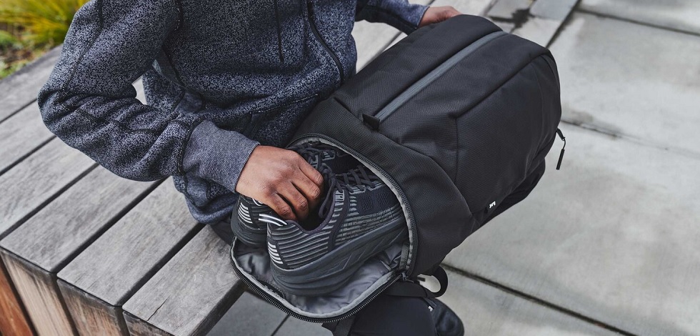 Gustin Waxed Canvas Duffel - Carryology - Exploring better ways to