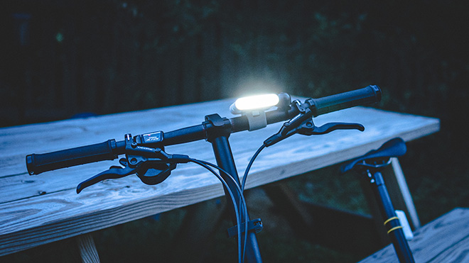 MPOWERD Luci Solar Bike Light 