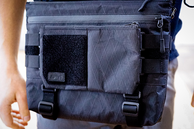 D4 Molle Pouch