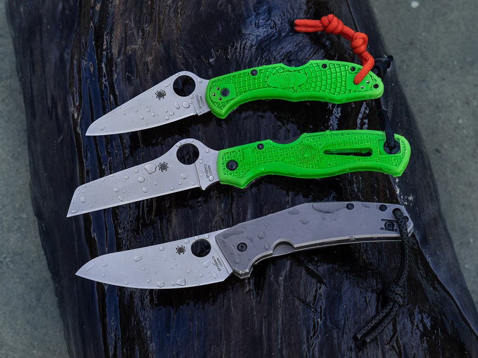 Aquatic gear - Spyderco SALT series