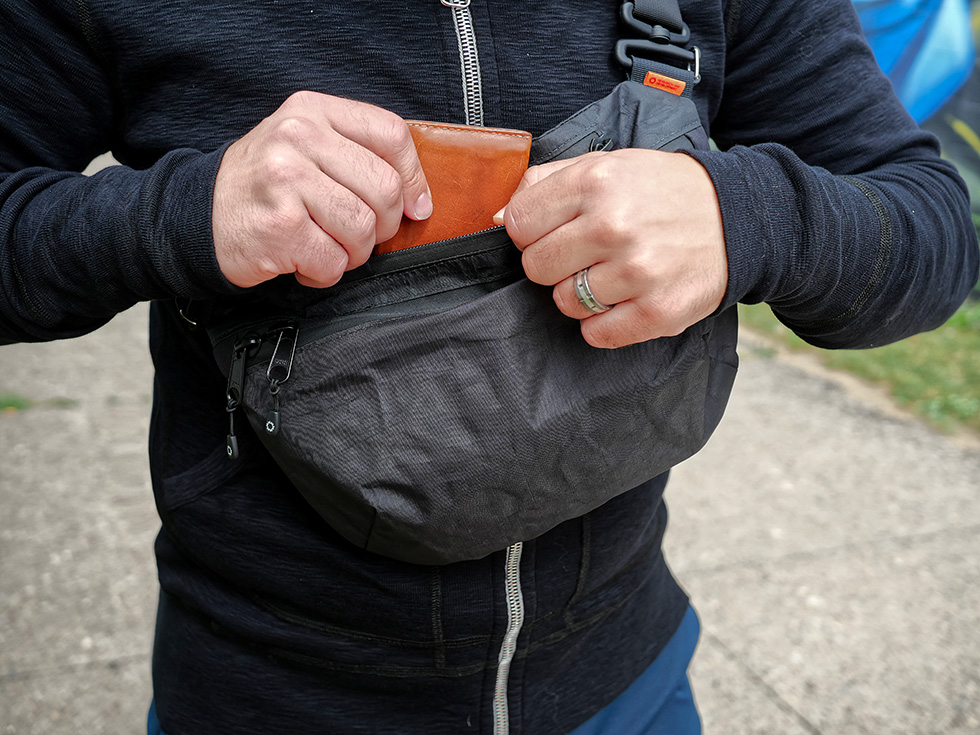 DSPTCH RND Unit Sling Pouch