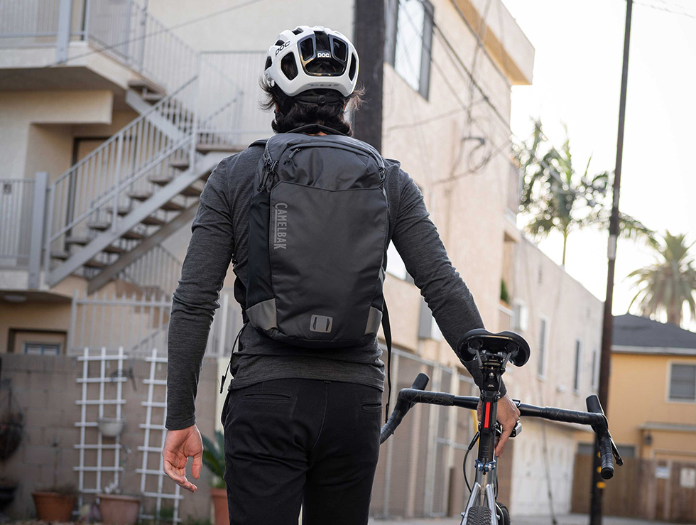 Bike commuting backpacks: CamelBak H.A.W.G. Commute 30L