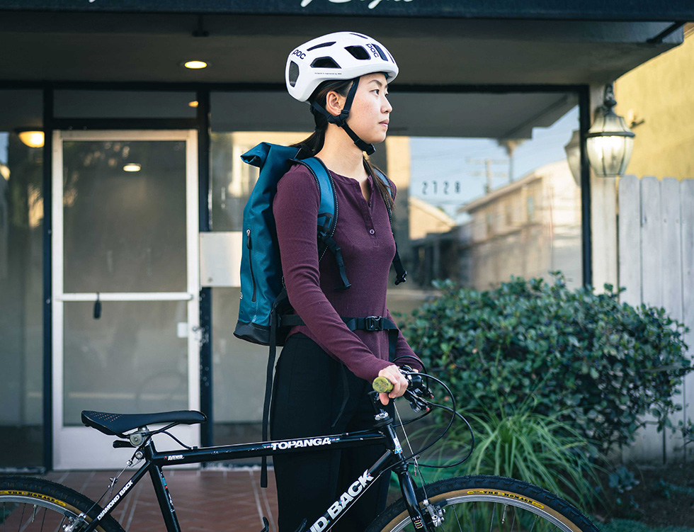 Metron 18 Messenger - Urban Bike Commute Sling Bag