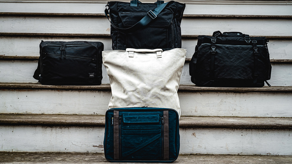 9 Great Crossbody and Sling Bags for Men to Buy in 2022 I CARRYOLOGY