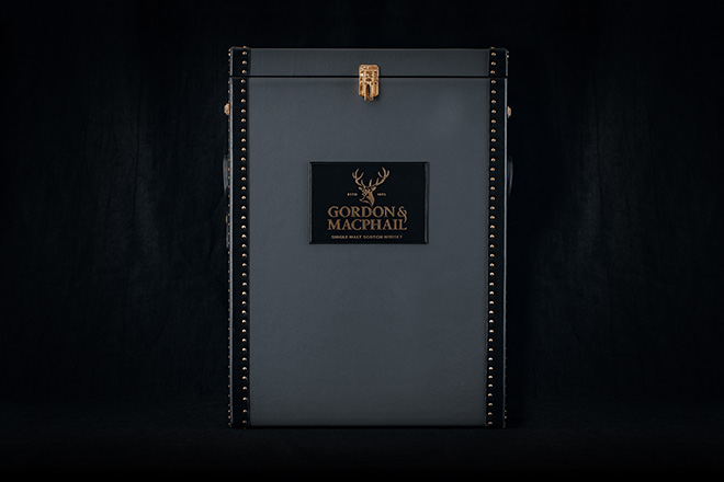 Specialist Carry | Creating the Gordon &#038; MacPhail Whisky Trunk