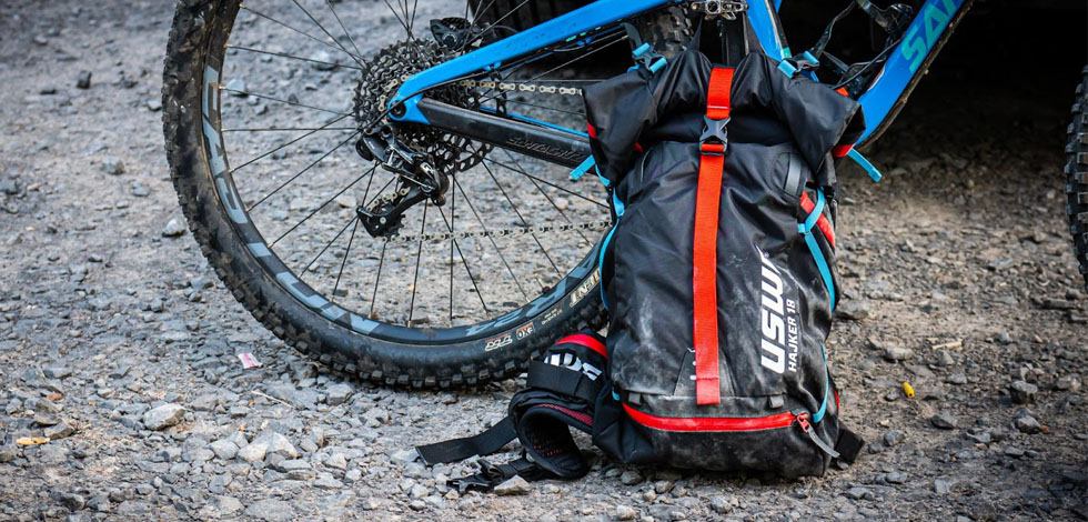 BEST MOUNTAIN BIKe GEAR