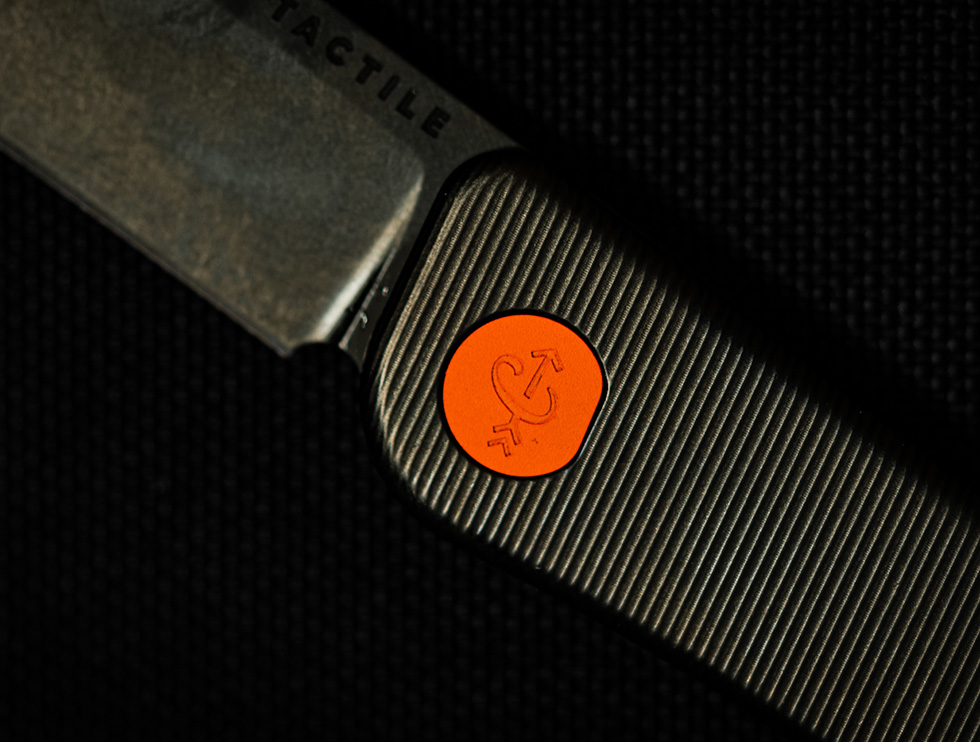 Tactile Knife Co x Carryology Bexar Kōyō 
