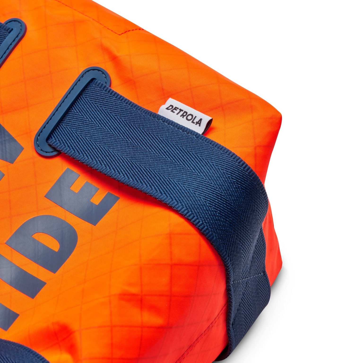 Challenge Sailcloth The Dawn of Ultra™ Fabrics Carryology